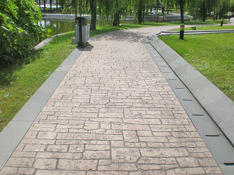 草莓视频污版在线观看压花路面做法，只要有模具和材料，小